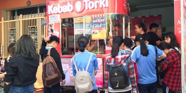 Chỉ sau 3 tháng có mặt tại Đà Nẵng Kebab Torki đã có cửa hàng thứ 4