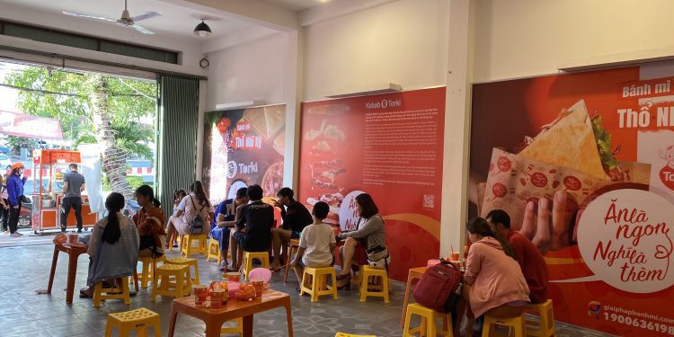 Cua-hang-kebab-ga-ran-torki-nang-dong-tre-trung