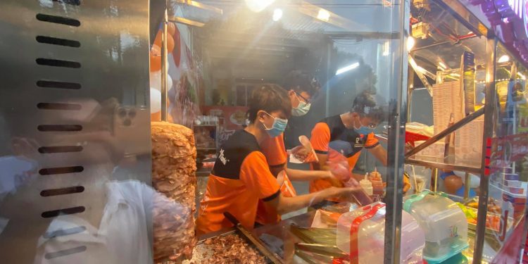 Quản lý tốt chất lượng dịch vụ khi kinh doanh bánh mì Thổ Nhĩ Kỳ