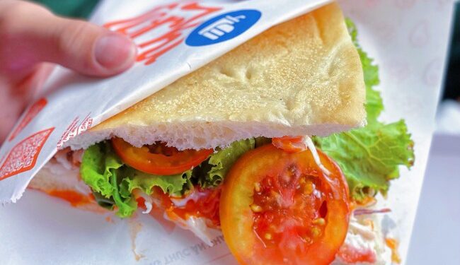 Bật mí bánh mì kebab là gì – thưởng thức ở đâu chuẩn vị
