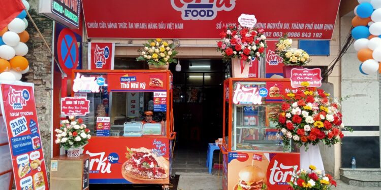 Tìm hiểu bánh mì kebab làm từ thịt gì