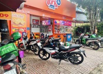 Hướng dẫn làm bánh mì kebab